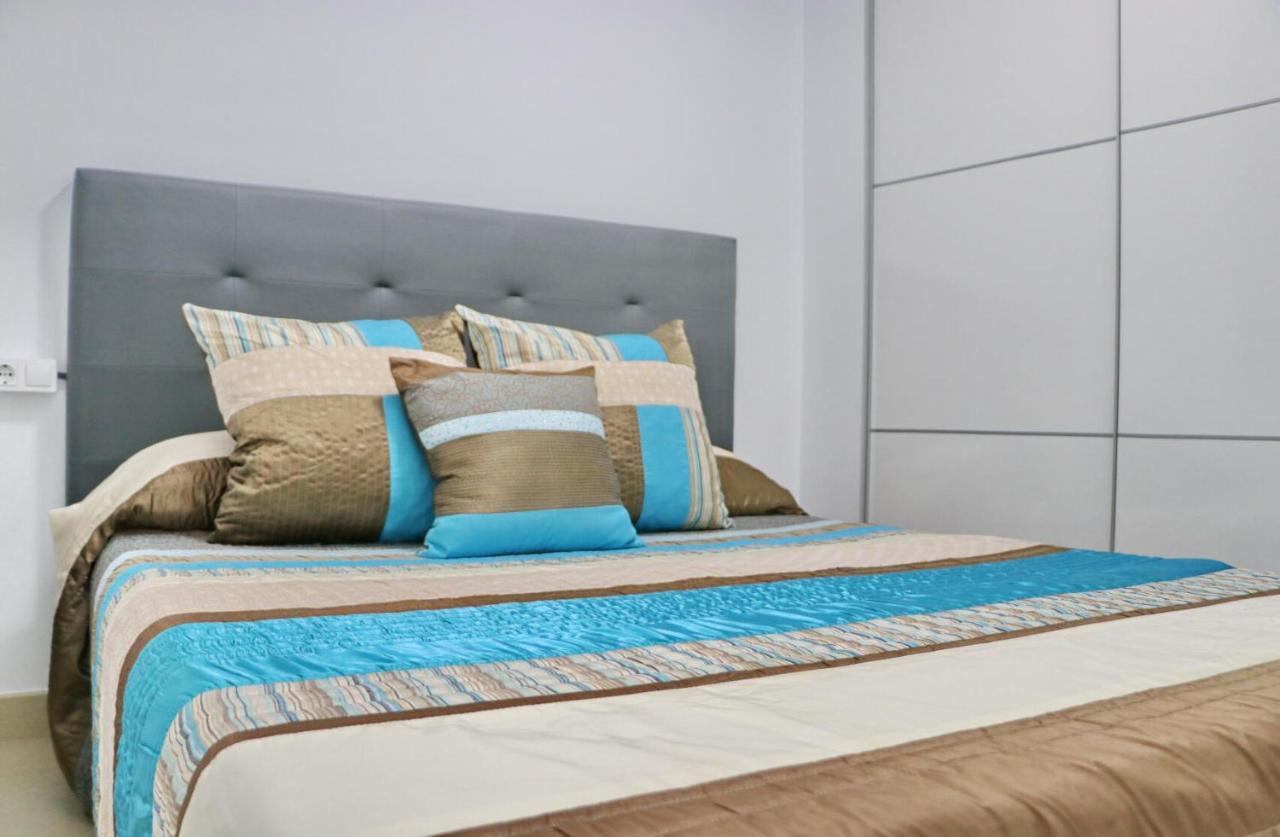 Apartamento San Sebastian โกนิล เด ลาฟรอนเตรา ภายนอก รูปภาพ